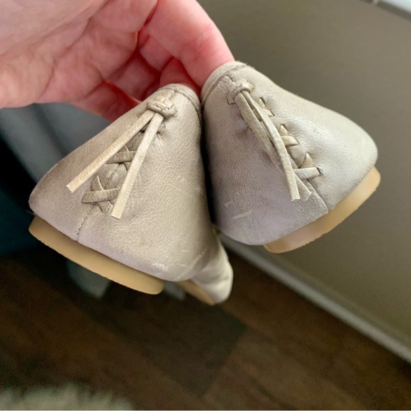 Frye Regina Pointed Toe Leather Flats Size 8 Women’s - Picture 10 of 13